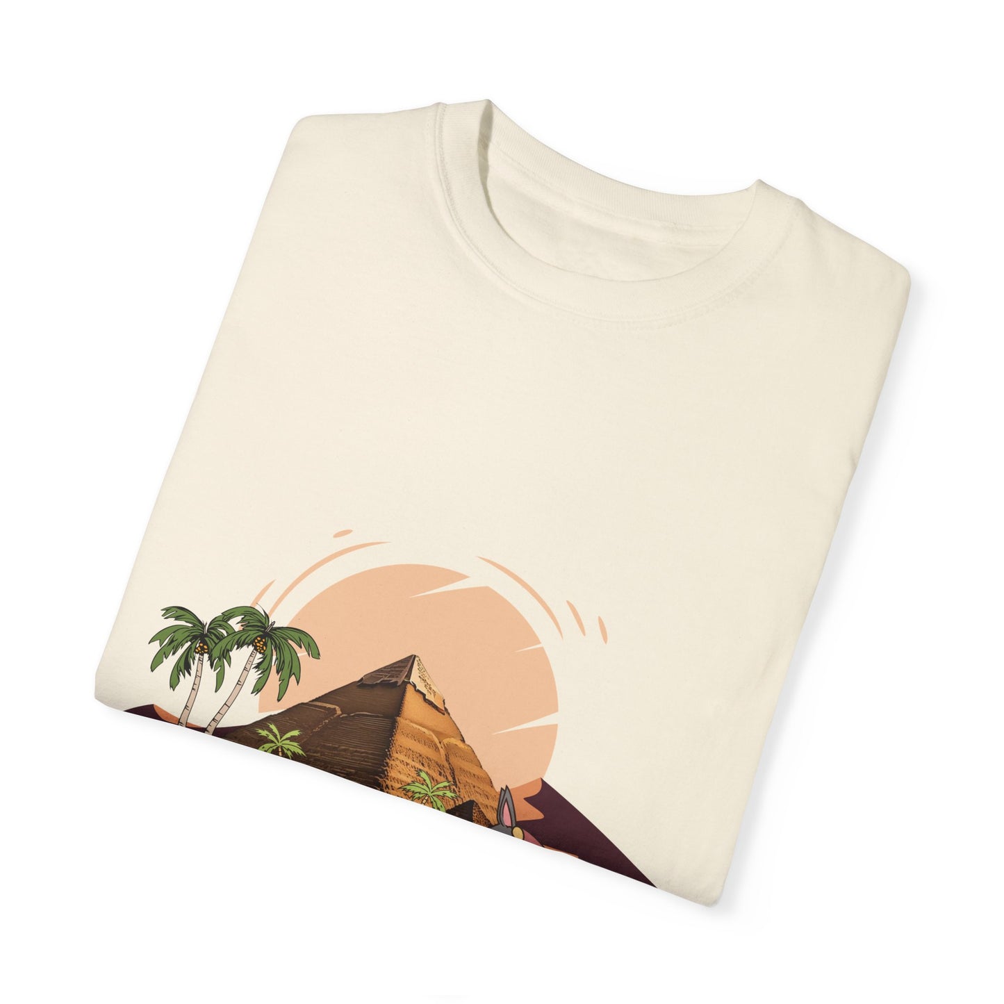 Unisex Pyramid Graphic T-Shirt for Adventure Lovers